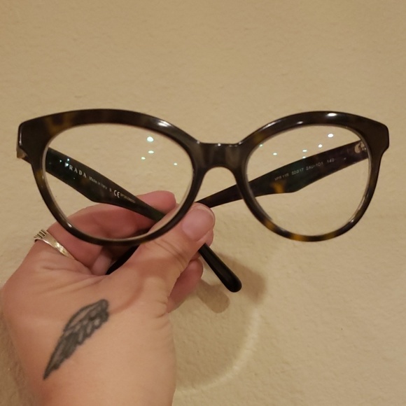Prada frames - Picture 1 of 4